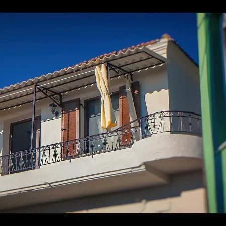 Chez Konstantinos בית נופש