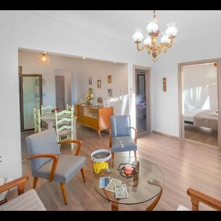 Chez Konstantinos * Kallirákhi