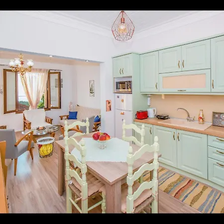 Chez Konstantinos Kallirákhi