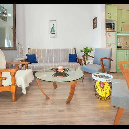 Chez Konstantinos * Kallirákhi