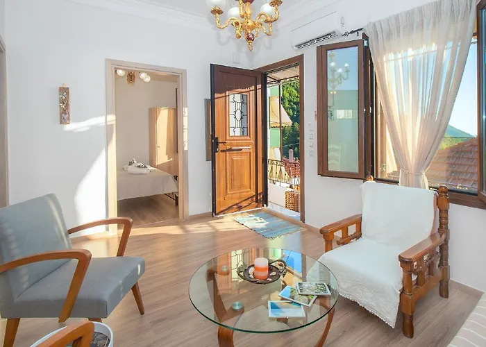 Chez Konstantinos Kallirákhi